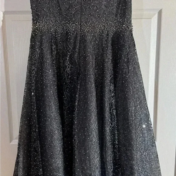 MAC DUGGAL Gray Embellished Cap Sleeve A Line Dress Style 20371 NWT - Picture 7 of 7